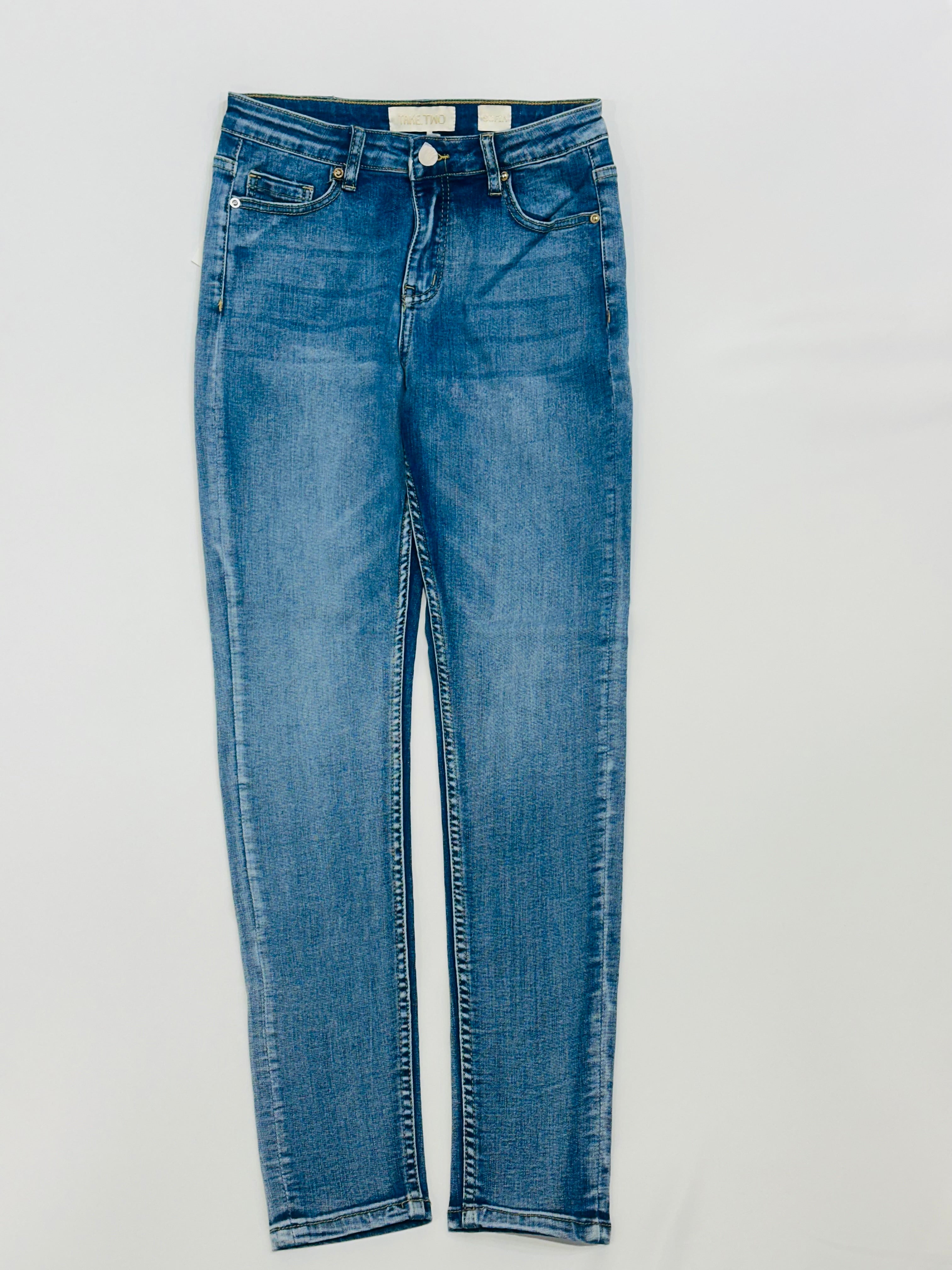 𝐒𝐨𝐟𝐢𝐚 - 𝐃𝐞𝐧𝐢𝐦 𝐒𝐥𝐢𝐦