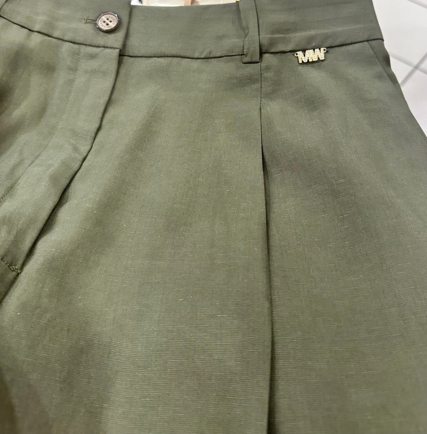 Bermuda in Misto Lino Markup Woman - Safari / Verde Militare
