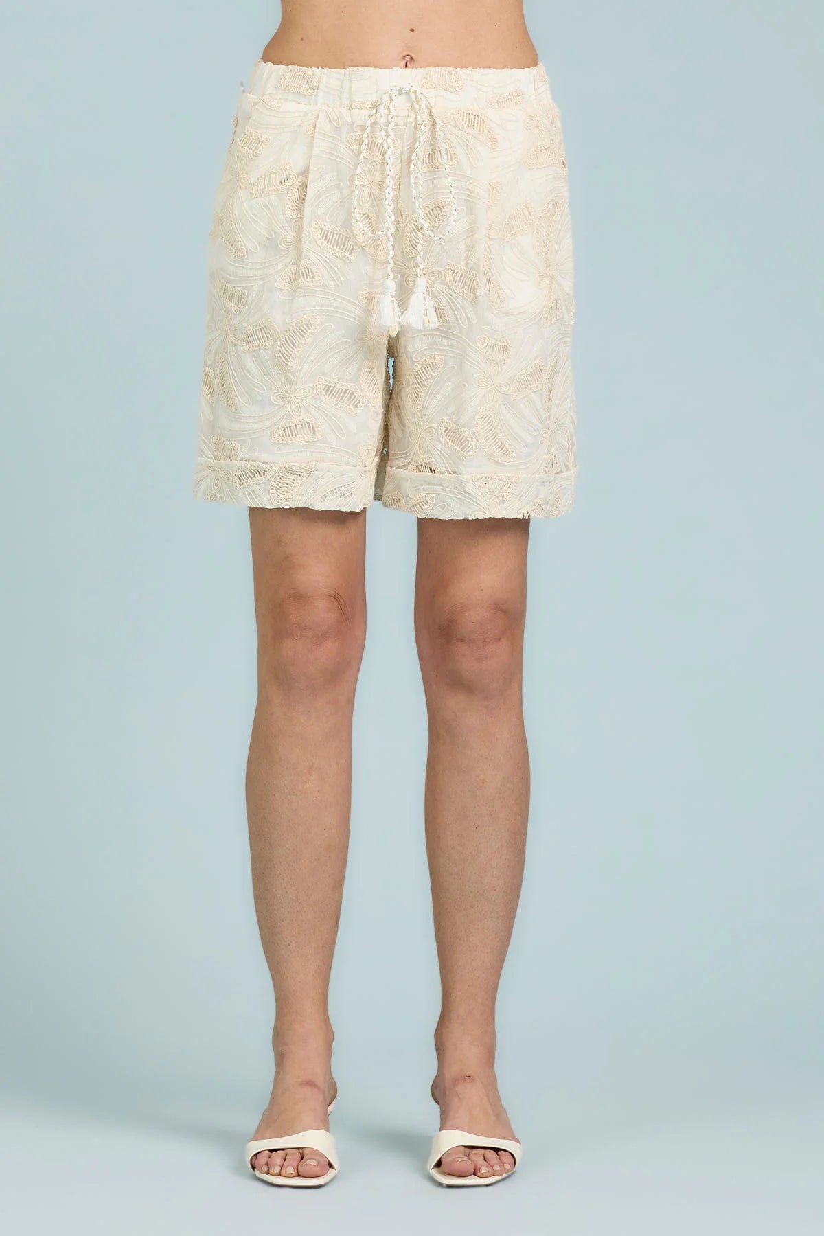 Pantaloncino con Ricamo All Over - Take Two